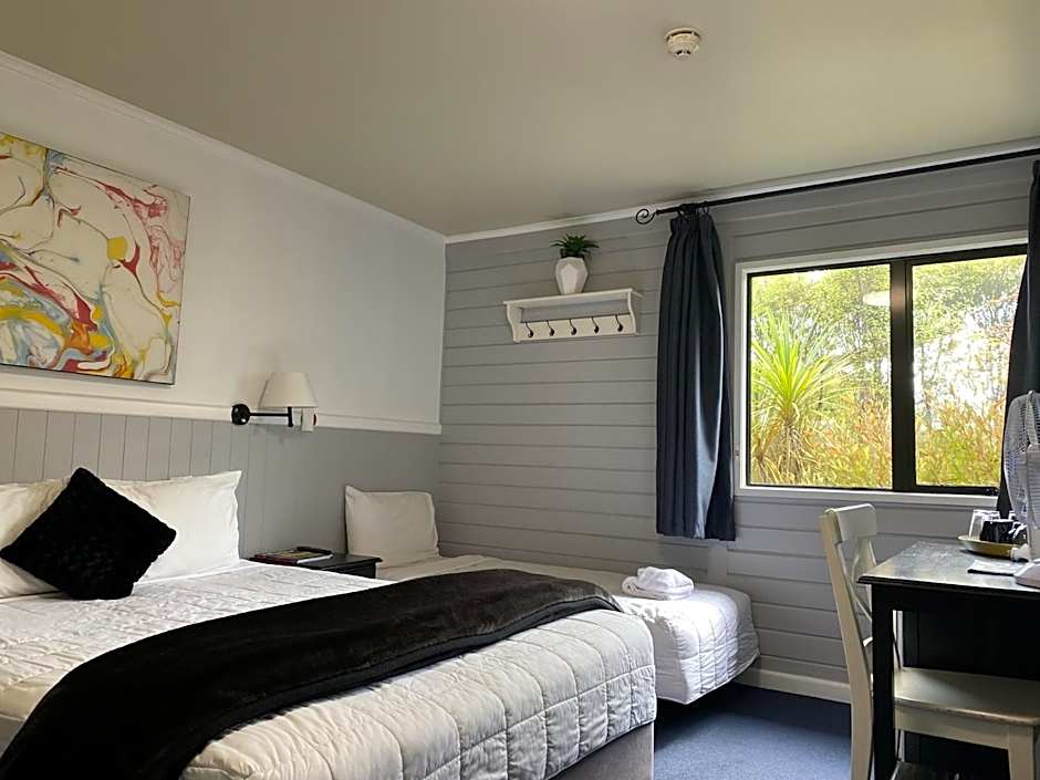 Lakefront Lodge Taupo