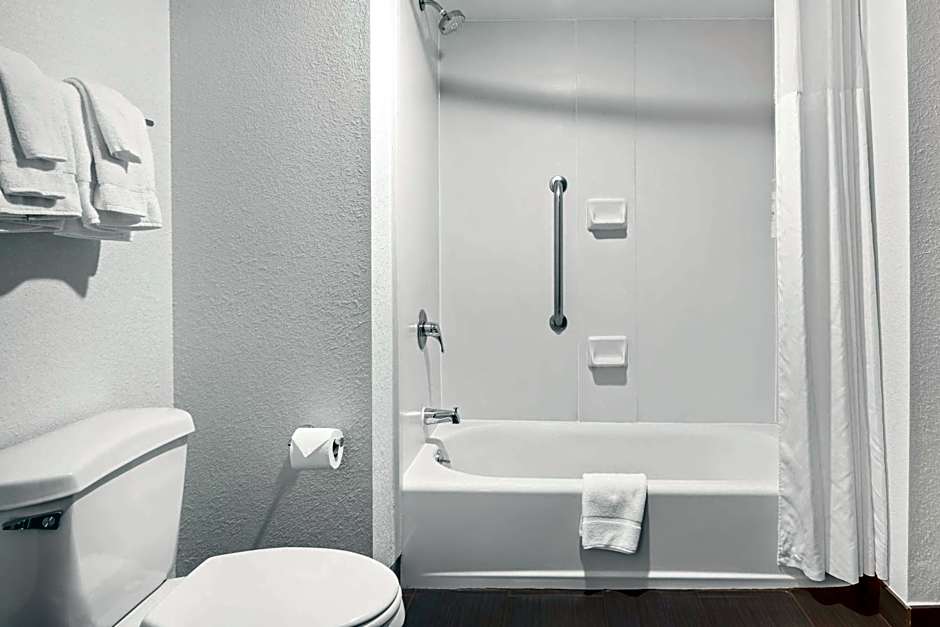 Spark by Hilton Stevensville