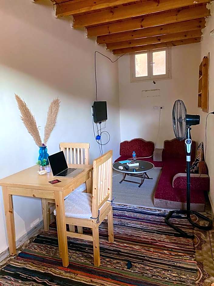 Studio Dahabiya-Assalah