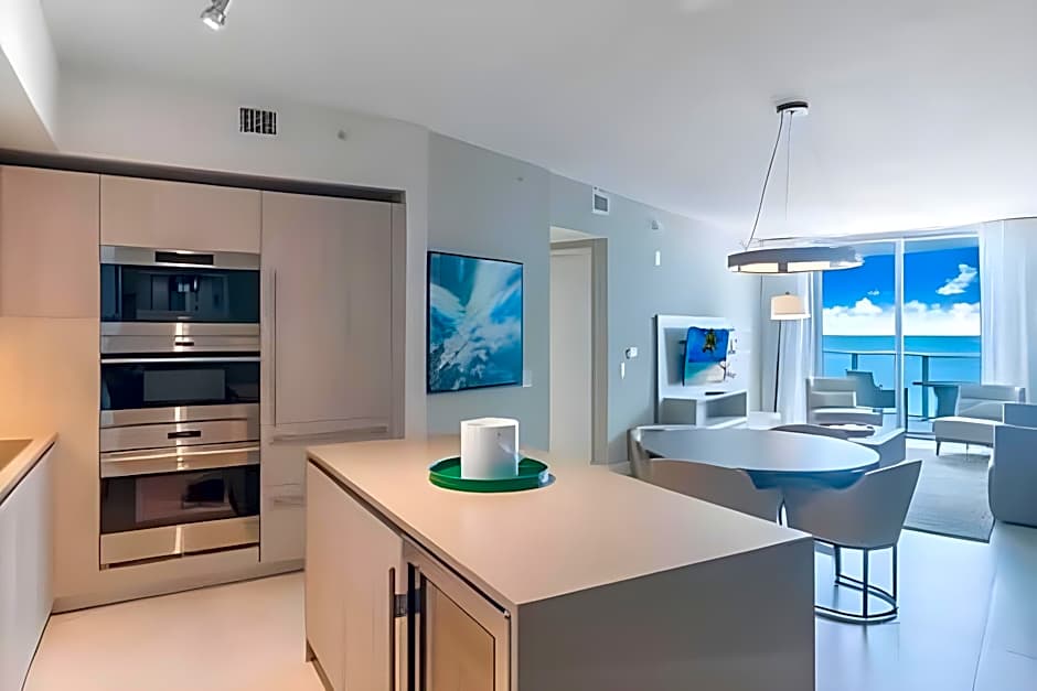 Hide Beach Residences