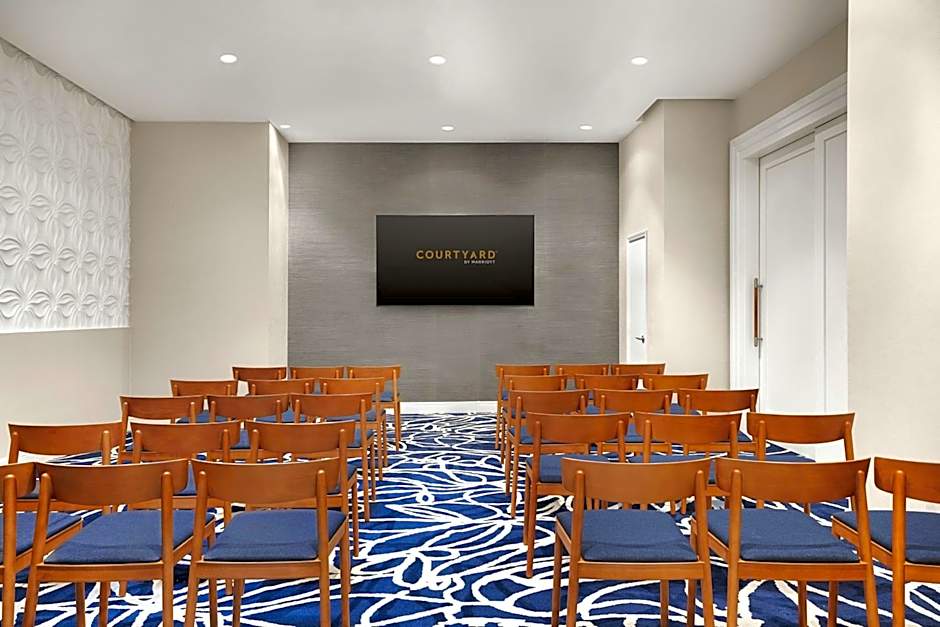 Courtyard by Marriott New York Manhattan/Chelsea