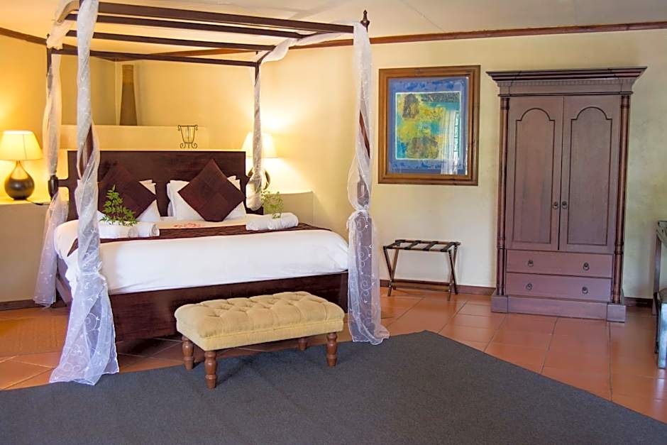 Floreat Riverside Lodge and Spa