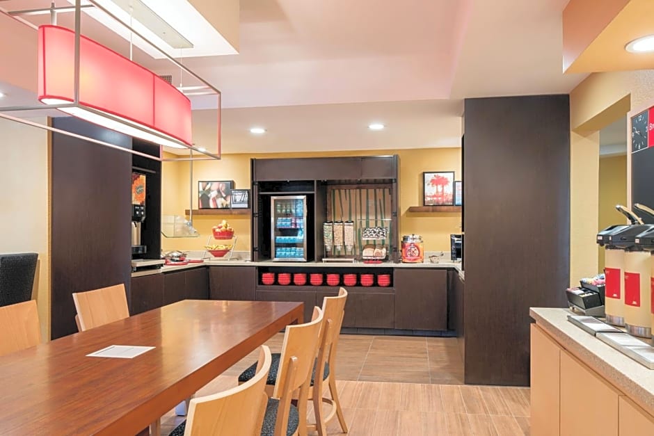 TownePlace Suites by Marriott Los Angeles LAX/Manhattan Beach