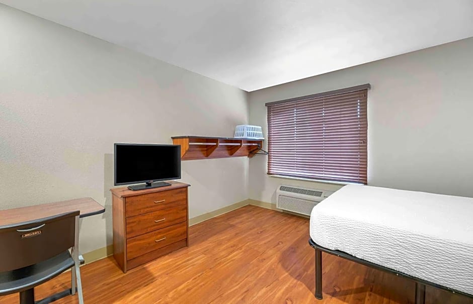 Extended Stay America Select Suites - Lubbock - West