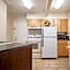 Island Sun Inn & Suites - Venice, Florida Historic Downtown & Beach Getaway