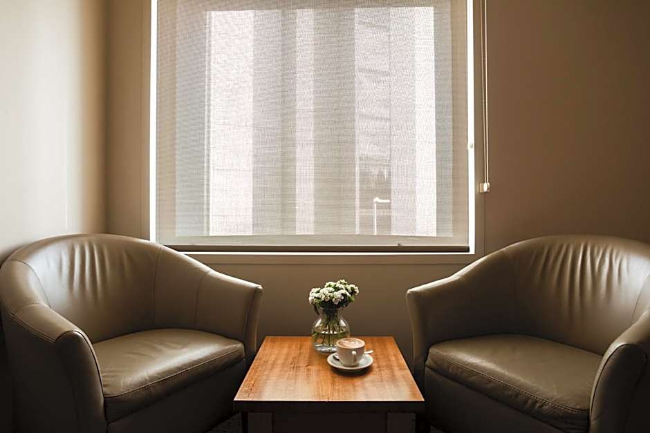The Old Woolstore Apartment Hotel
