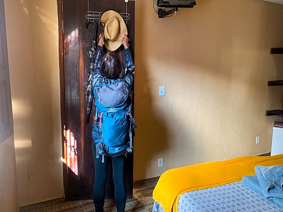 Pousada Aconchego - Suítes Rústicas e Privativas