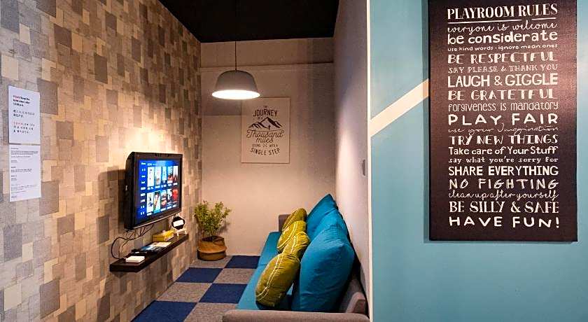 Vibrant Hostel