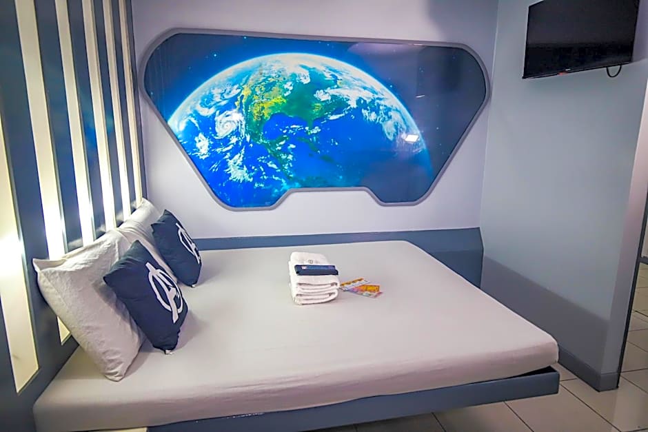 Photo 1 of 29 of VIP Room