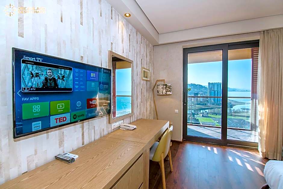 Dreamland Oasis Aparthotel