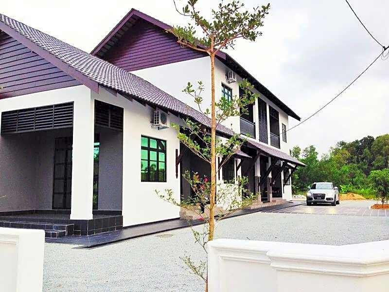 Bara Impiana Suitestay