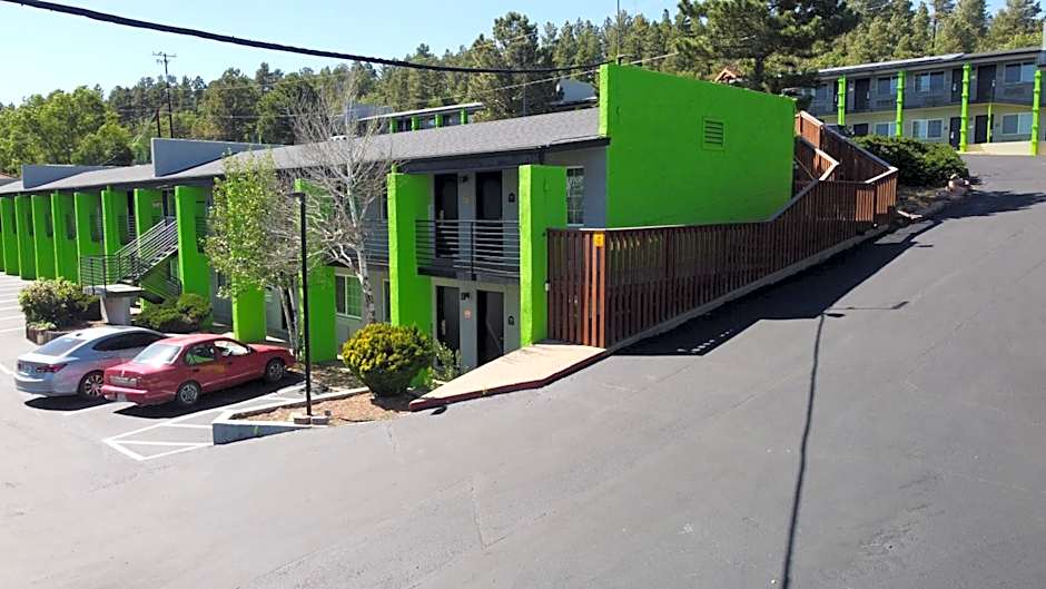 Hotel Aspen Flagstaff/ Grand Canyon InnSuites