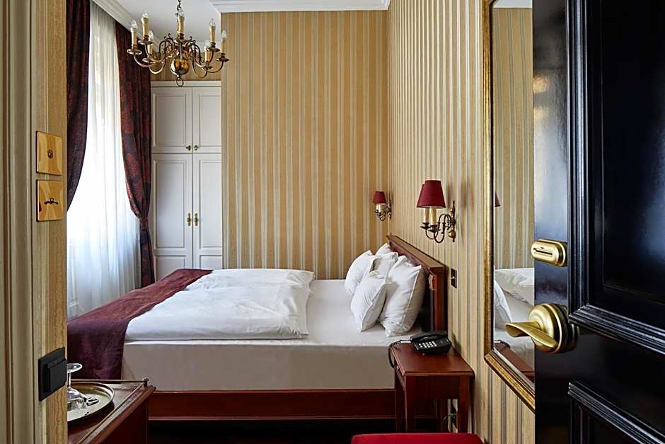 GerlÃ³czy Boutique Hotel