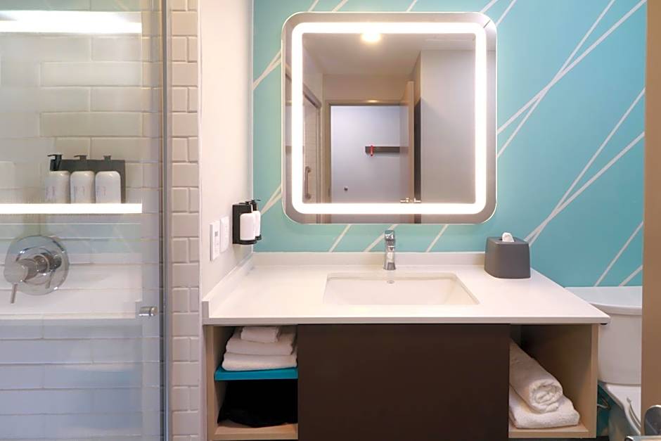 Avid Hotels Tijuana Otay By IHG