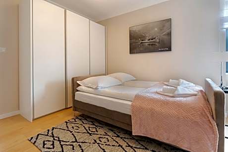 Deluxe Apartment with Balcony