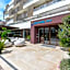 Petit Hotel