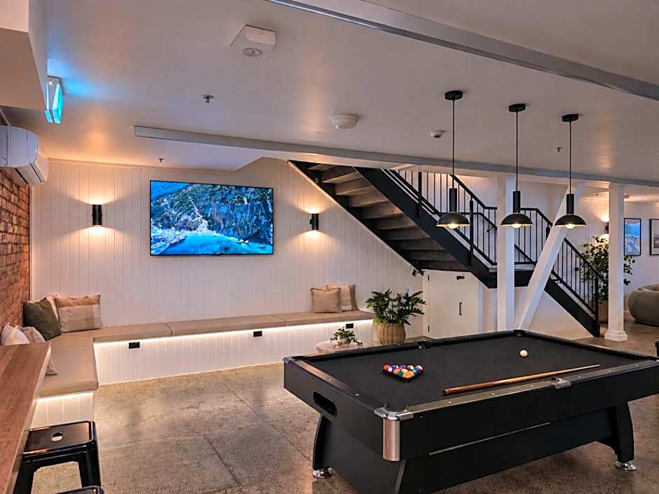 Bayside House