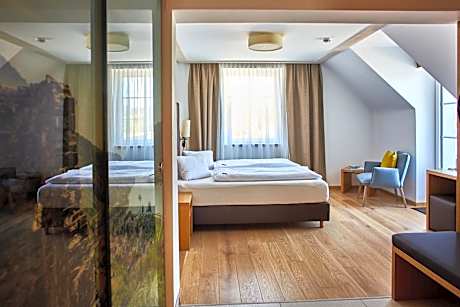 Double Room with Balcony