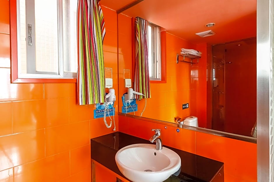 7Days Inn Guangzhou Wuyang New Town