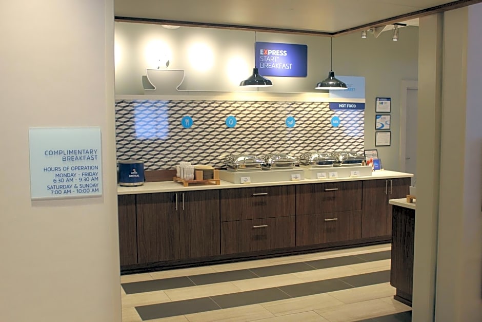 Holiday Inn Express Athens - University Area By IHG