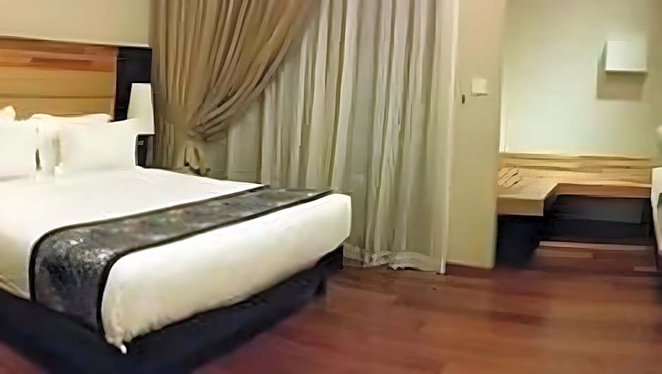 The Ranee Boutique Suites