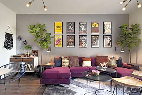 One-Bedroom King Suite with Sofa Bed