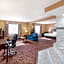 Quality Inn & Suites Bloomington University Area