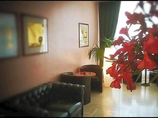 Hotel Executive Meeting & Events