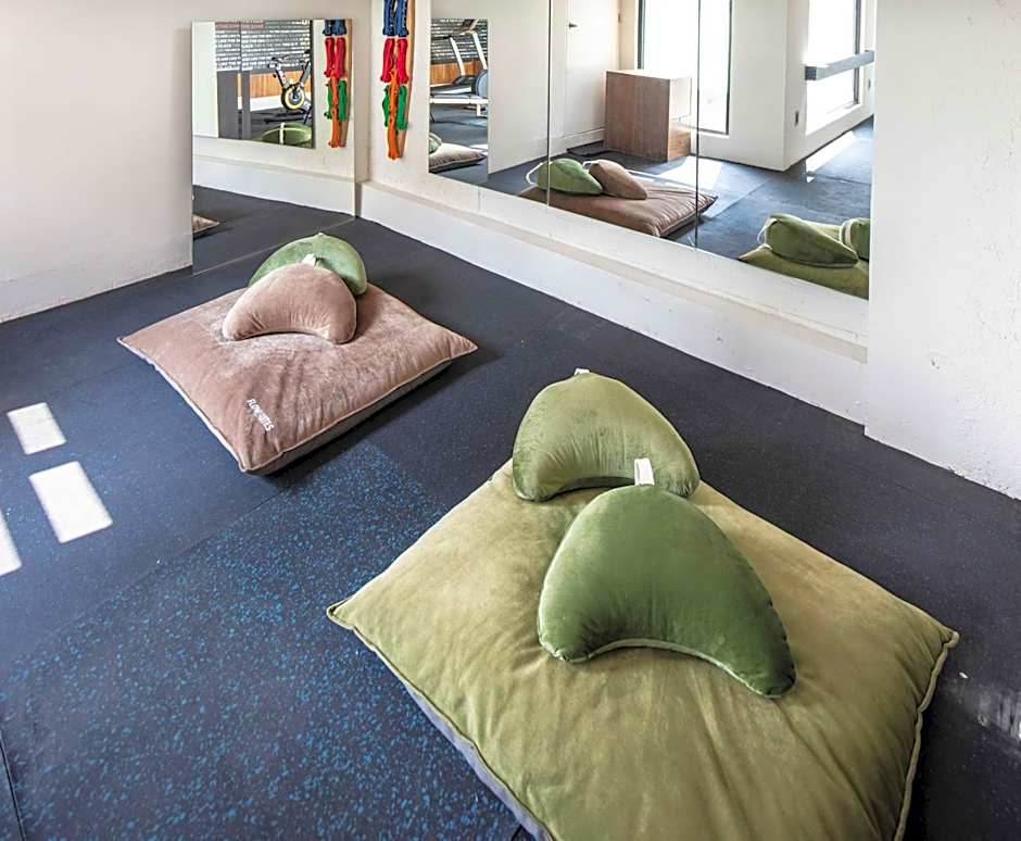FlowSuites WTC