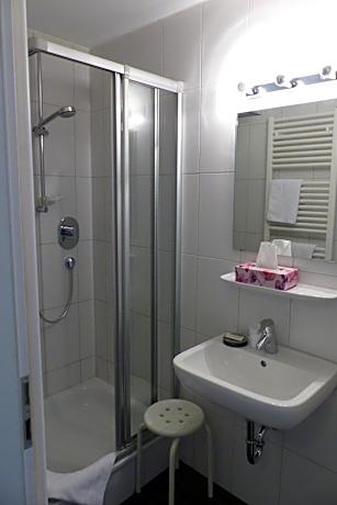 Single Room with Shower