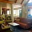 Villa Silvina Hotel and Restaurant