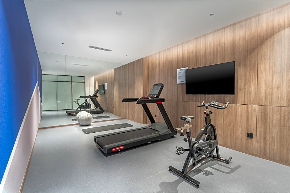 Holiday Inn Express Qingdao Shibei By IHG