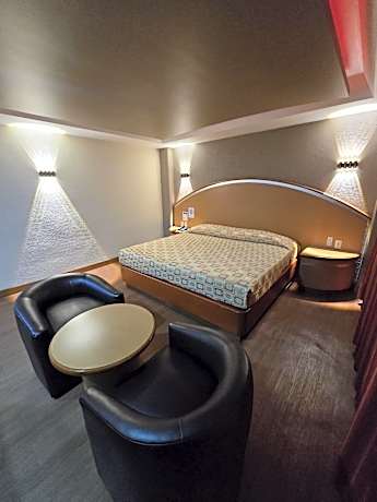 Hotel y Villas Gran Vía, Tultitlán