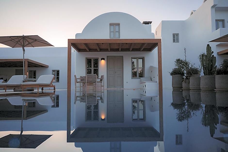 Black Rose Beach Suites