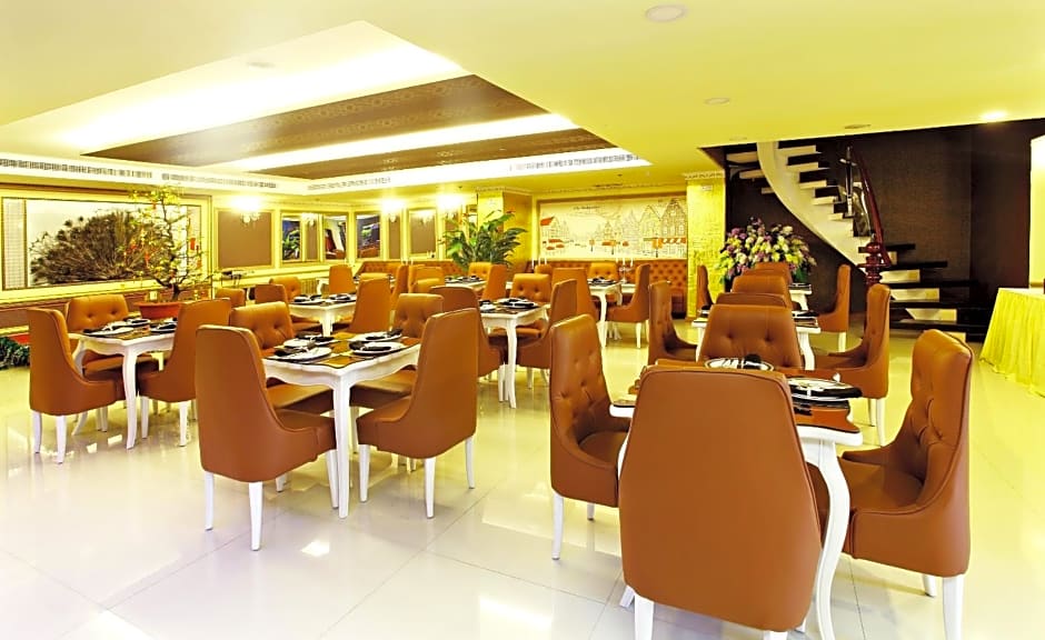 Golden Crown Hotel – Ho Chi Minh City, 