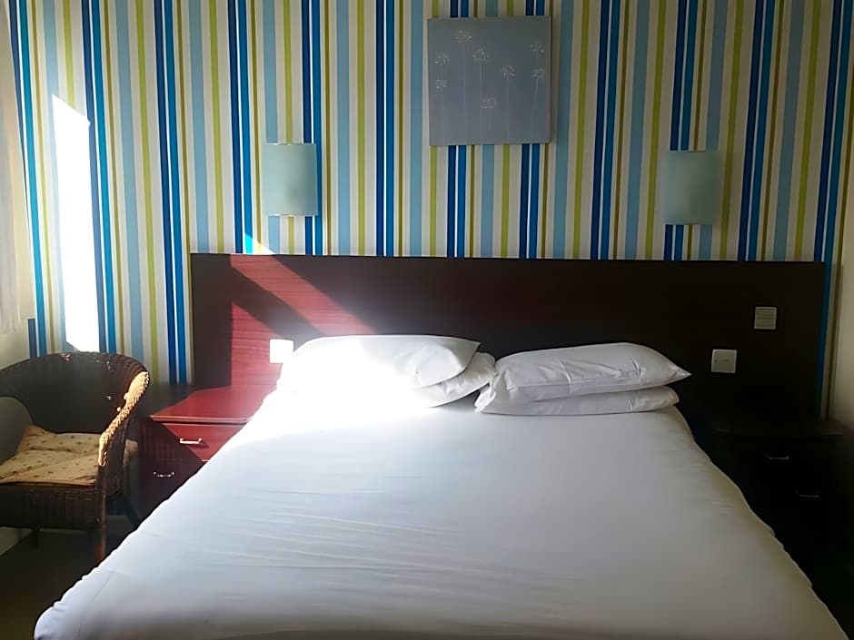 Bourne Hall Hotel