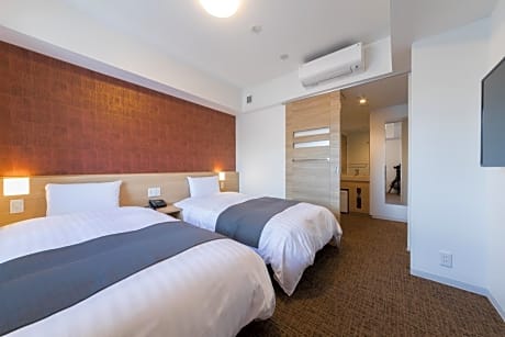 Twin Room - Non-Smoking