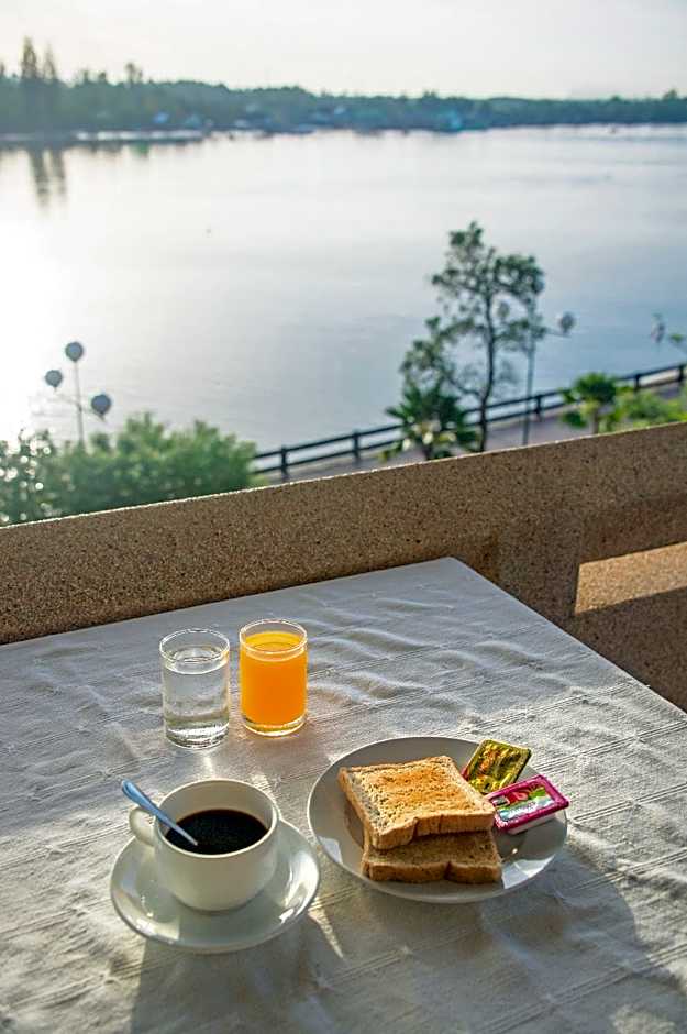 Krabi City Seaview Hotel
