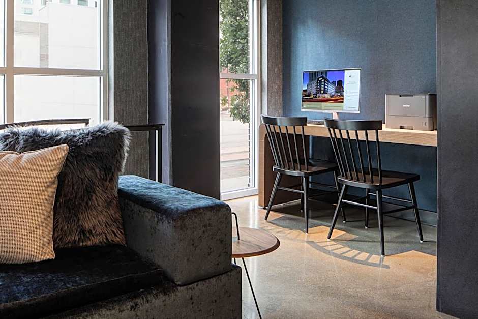 Aloft by Marriott Denver Downtown