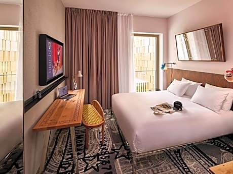 Medium Mama Double Room