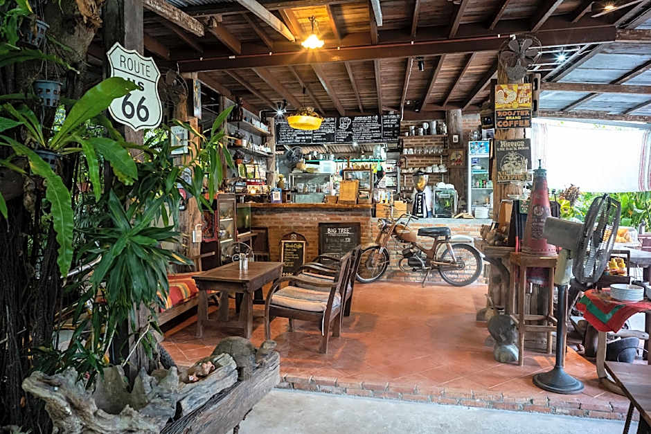Big Tree Boutique Hotel