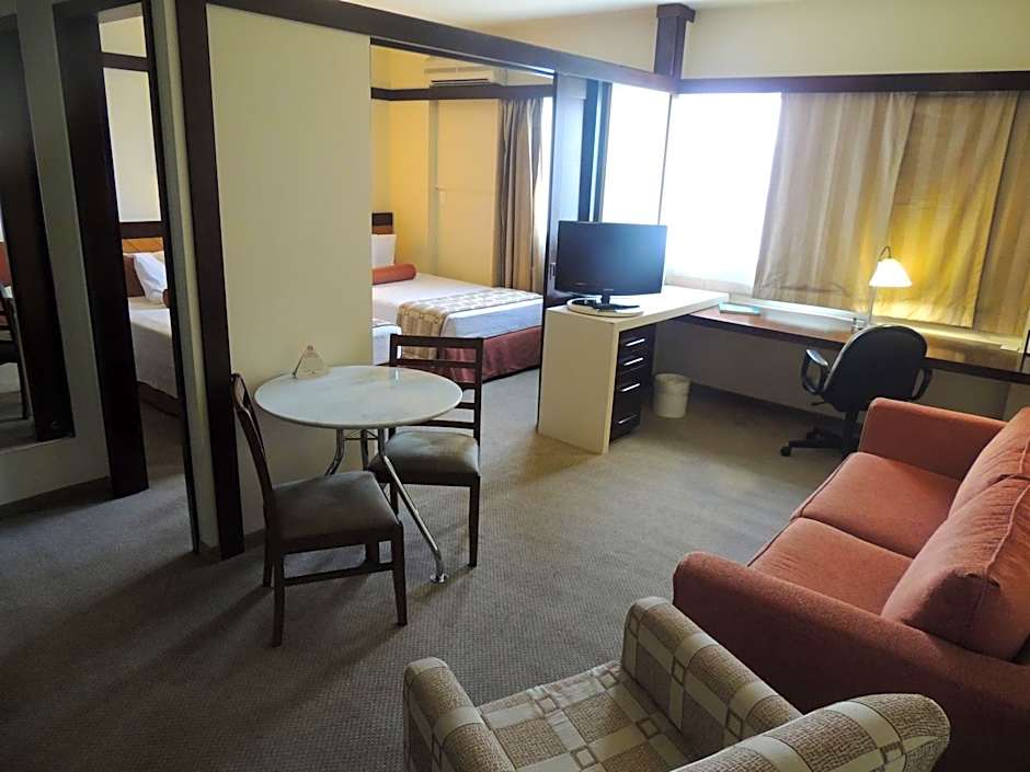 Quality Suites Alphaville