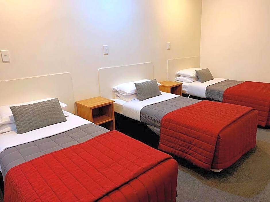 ASURE Amber Court Motel