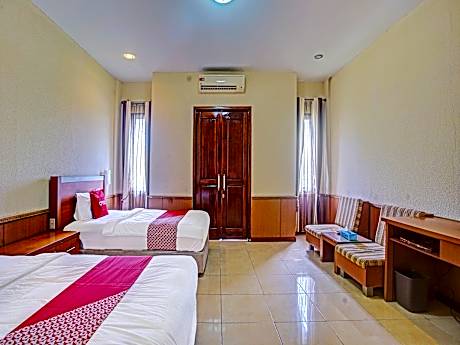 Indonesia Deluxe Twin