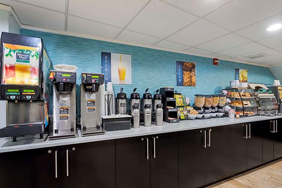 Best Western Plus Brooklyn Bay Hotel