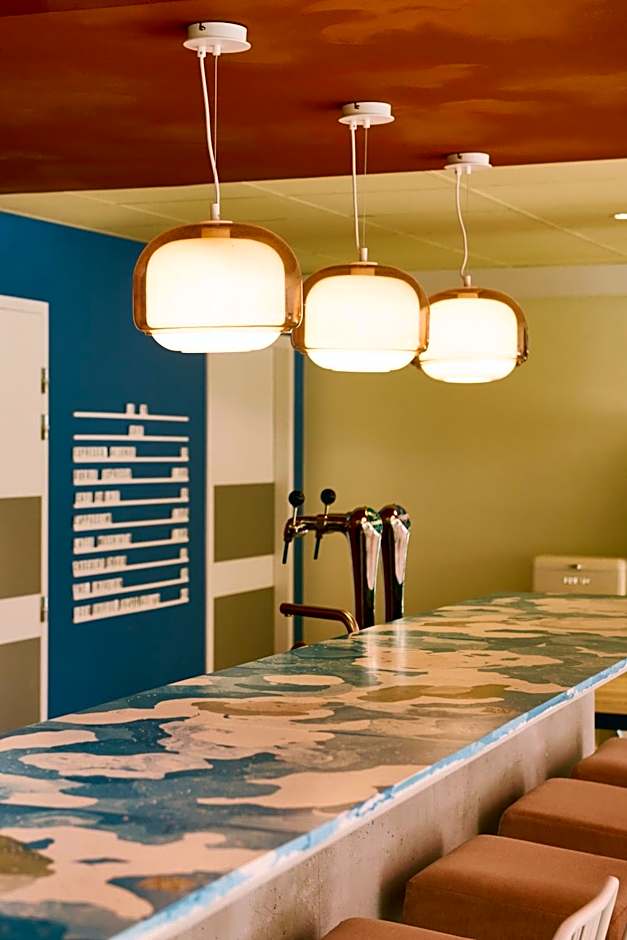 Greet Hotel Versailles - Voisins Le Bretonneux