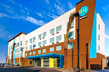 Tru By Hilton Gilbert