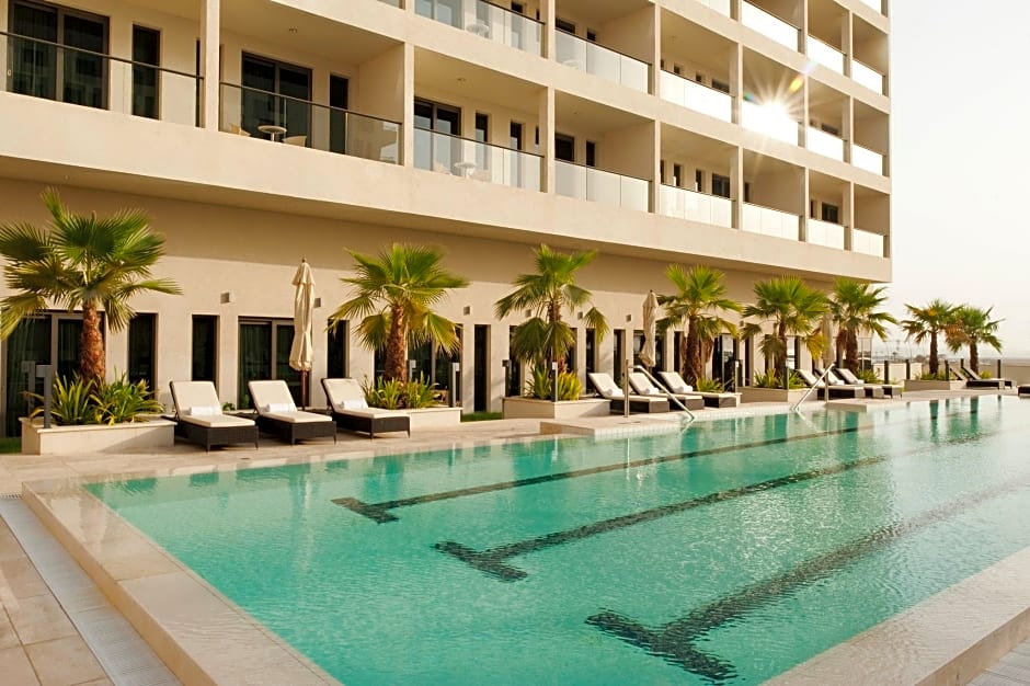 Staybridge Suites Yas Island Abu Dhabi By IHG