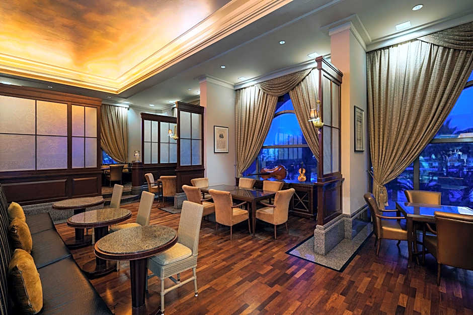 Sheraton Dammam Hotel & Convention Centre