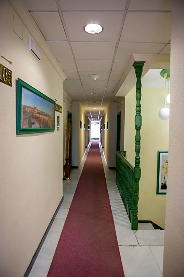 Hotel Mitra Crisalida